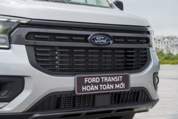 Ford Transit Trend 16 Chỗ Mới 20244