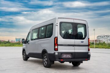 Ford Transit Trend 16 Chỗ Mới 202411