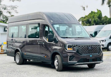 Ford Transit 18 Chỗ Nâu Premium Sẵn Kho Giao Ngay, Giá Lăn Bánh Tốt Nhất;