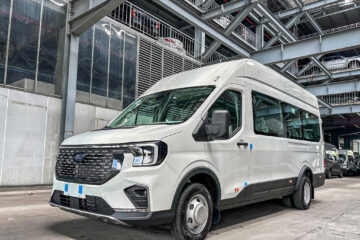 CẢI TẠO XE TRANSIT 18 CHỖ VỀ 16 CHỖ