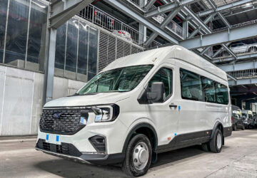 CẢI TẠO XE TRANSIT 18 CHỖ VỀ 16 CHỖ;