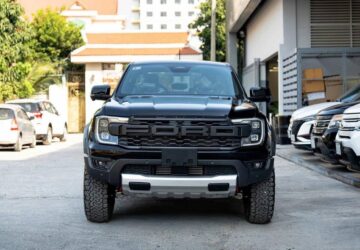 FORD RANGER RAPTOR ĐEN MỚI NHẤT 2025;